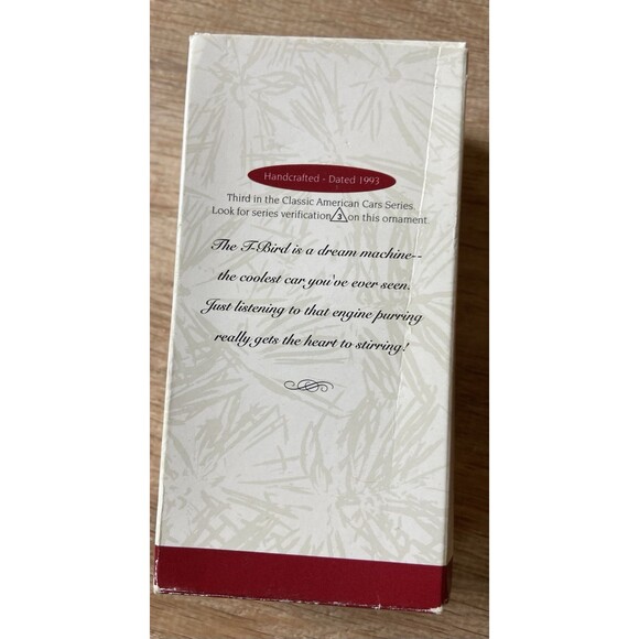 HALLMARK 1993 #3 1956 FORD THUNDERBIRD CLASSIC AMERICAN CARS KEEPSAKE ORNAMENT - Picture 2 of 10